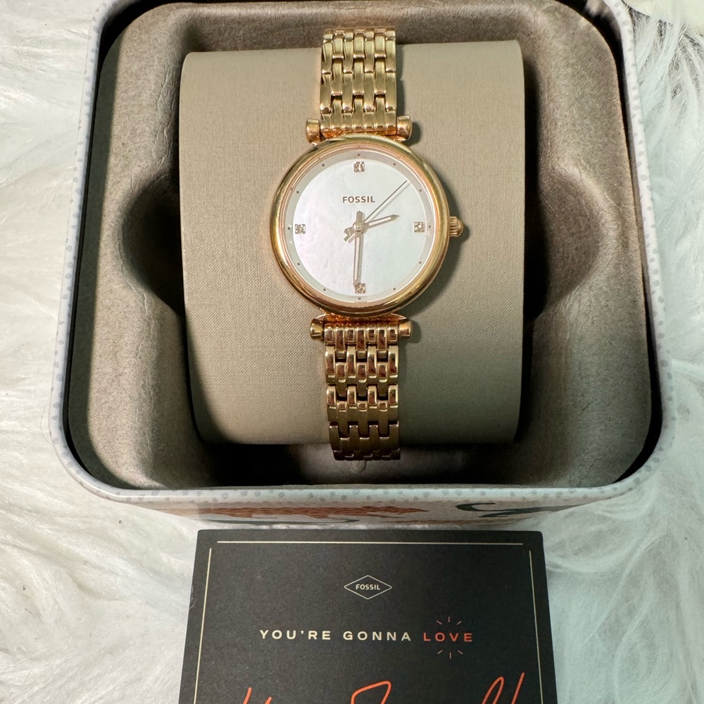 Fossil watch New with tag